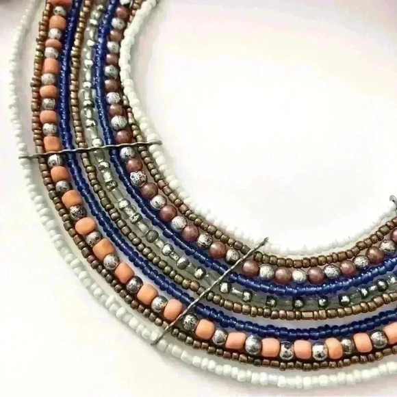 Beaded Chocker  Necklace - Picture 2 of 4